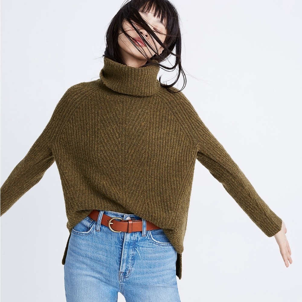 Madewell Mercer Turtleneck Sweater in Coziest Yarn